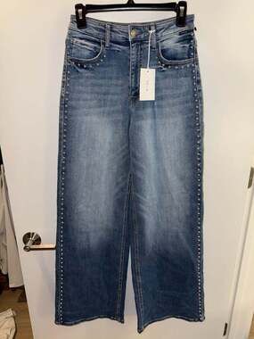 Cello Wide Leg Studded Jeans Size 3